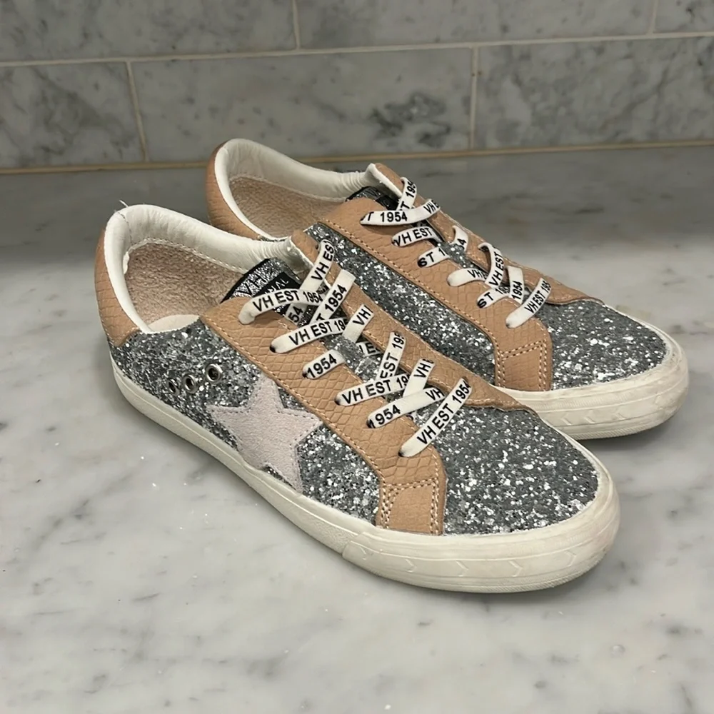 Vintage Havana Silver Glitter Tan Star Sneakers Sz 8